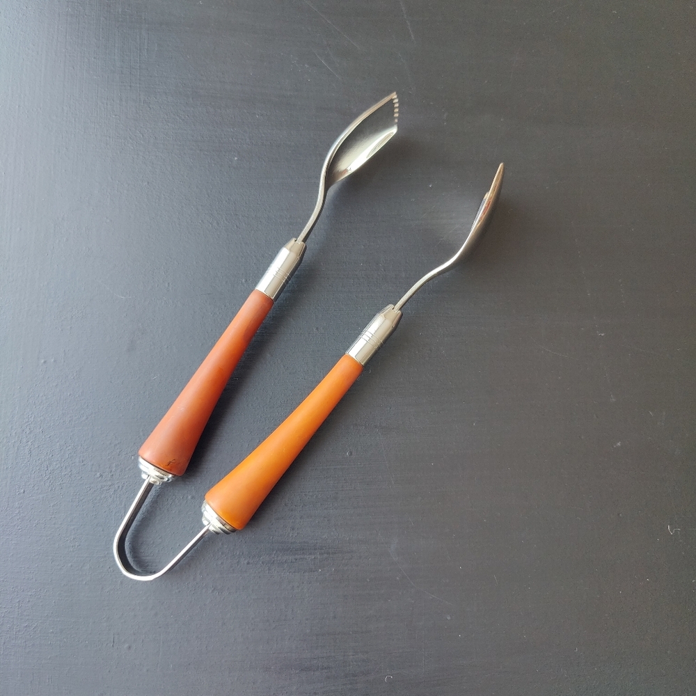 GloHill | Vintage | MCM | Bakelite Handle Stainless Steel Bar Tongs